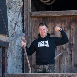 MOLTO BRUTALE Hoodie Black Edition