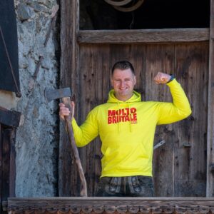 MOLTO BRUTALE Hoodie Neon Edition