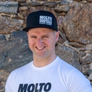 MOLTO BRUTALE Cap - Gerade (Snapback)